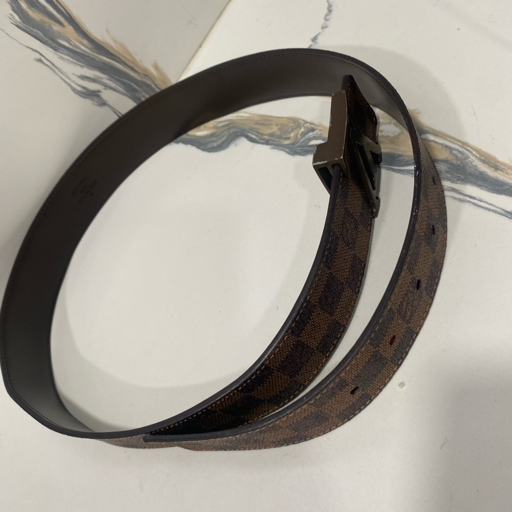 Louis Vuitton belt - Picture 9 of 10